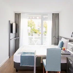 https://derag-livinghotel-maximilian.com-bavaria.com
