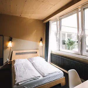 Superbude St Georg Hotel