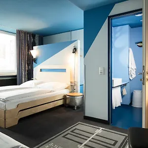 Superbude St Georg Hotel