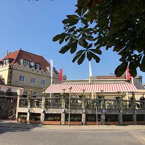 Wirtshaus & Landsknecht Otel